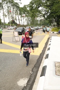 Runner Photo 4262605