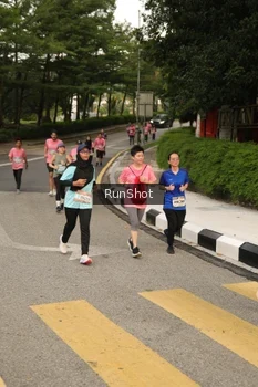 Runner Photo 4262616
