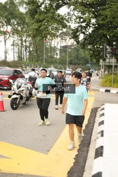 Runner Photo 4262647