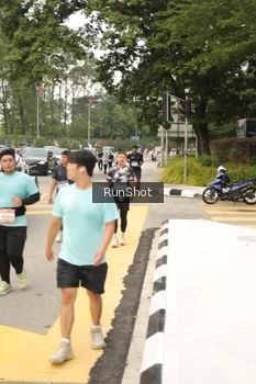Runner Photo 4262652