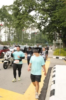 Runner Photo 4262653