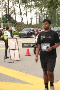 Runner Photo 4262718
