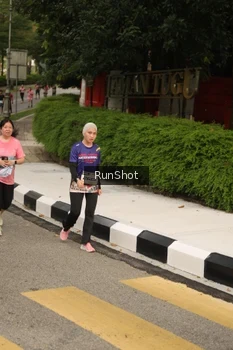 Runner Photo 4262723