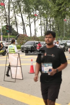 Runner Photo 4262724