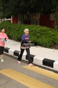 Runner Photo 4262727