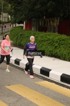Runner Photo 4262729