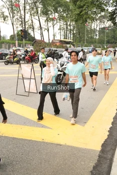 Runner Photo 4262771