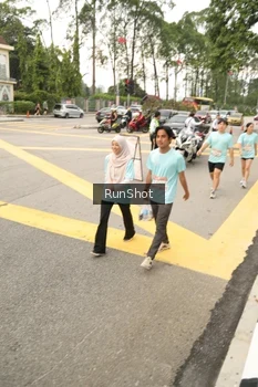 Runner Photo 4262775