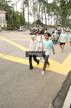 Runner Photo 4262778