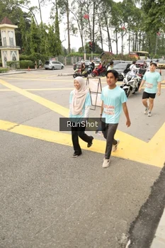 Runner Photo 4262783