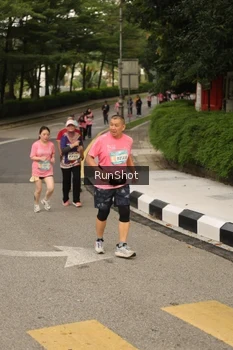 Runner Photo 4262872