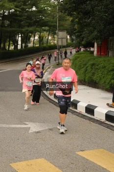 Runner Photo 4262884
