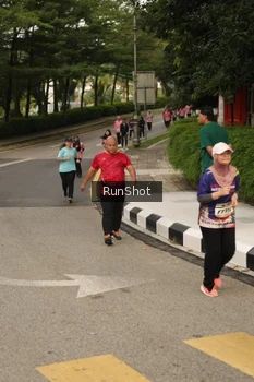 Runner Photo 4262892
