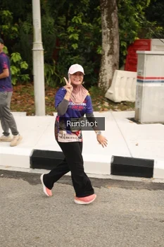 Runner Photo 4262912