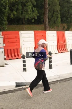 Runner Photo 4262913