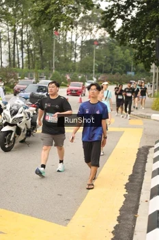 Runner Photo 4262980