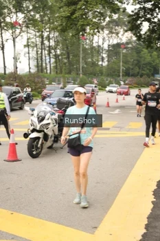 Runner Photo 4263025