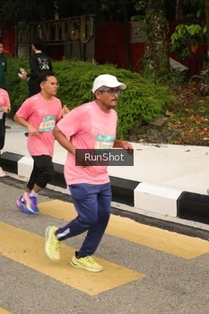 Runner Photo 4263029