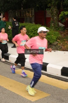 Runner Photo 4263030