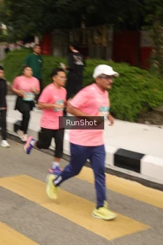 Runner Photo 4263031
