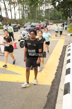 Runner Photo 4263091