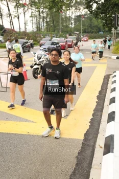 Runner Photo 4263092
