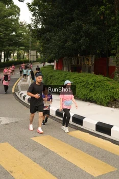 Runner Photo 4263163