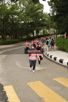 Runner Photo 4263177