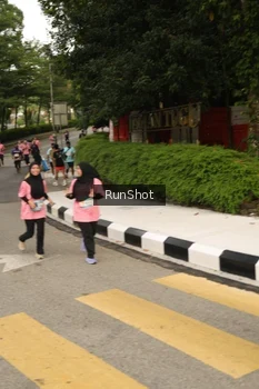 Runner Photo 4263194