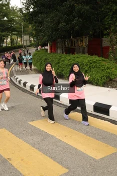 Runner Photo 4263201