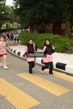 Runner Photo 4263204