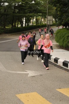 Runner Photo 4263289