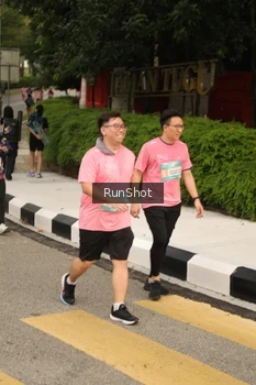 Runner Photo 4263314