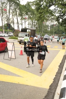 Runner Photo 4263322