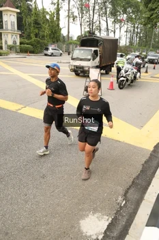 Runner Photo 4263329