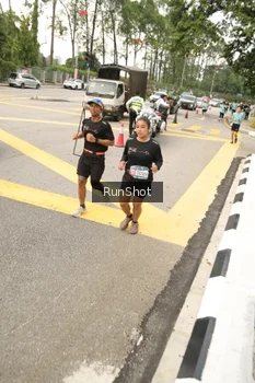 Runner Photo 4263331
