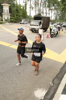 Runner Photo 4263332