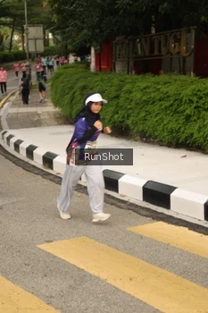 Runner Photo 4263368