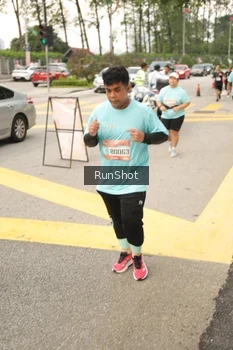 Runner Photo 4263384