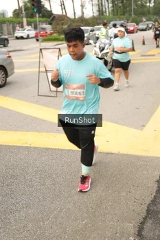 Runner Photo 4263386