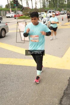 Runner Photo 4263389