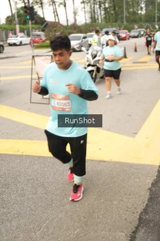 Runner Photo 4263394
