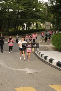 Runner Photo 4263397