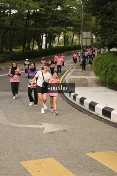 Runner Photo 4263402