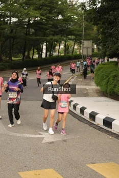 Runner Photo 4263405