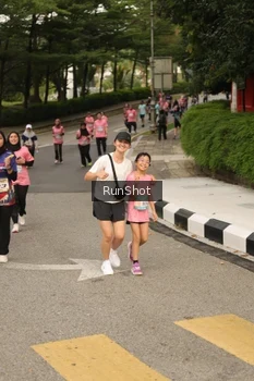 Runner Photo 4263412