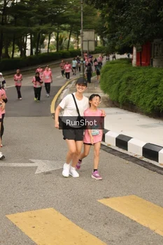 Runner Photo 4263413