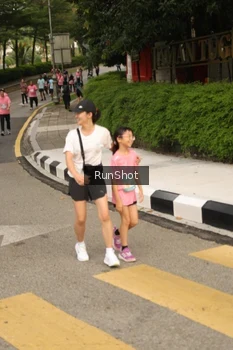 Runner Photo 4263414