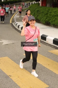 Runner Photo 4263521