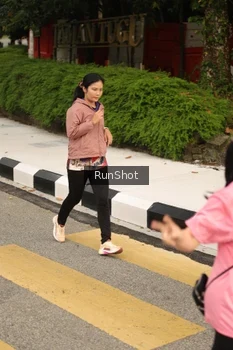 Runner Photo 4263531